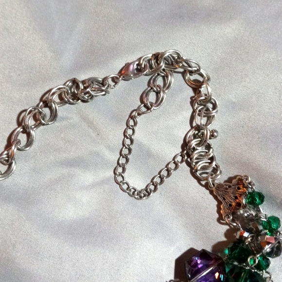 K-4 silver toned 3 strand with green,purple, and amber crystals 13"-15" necklace - Picture 7 of 7